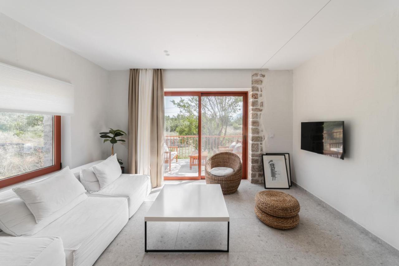 Kampus Luxury Villas Tríkala エクステリア 写真