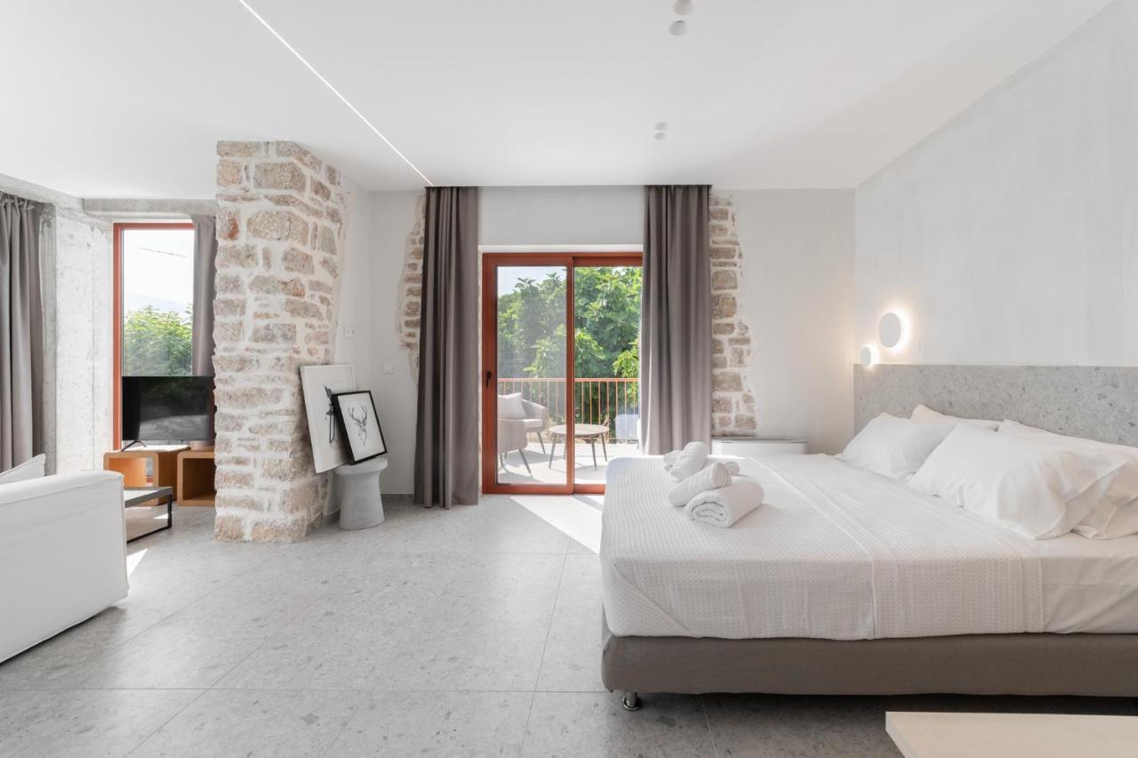 Kampus Luxury Villas Tríkala エクステリア 写真